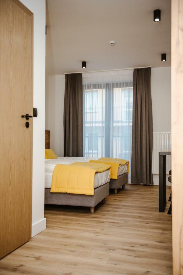 Villa 17 Noclegi Płock エクステリア 写真